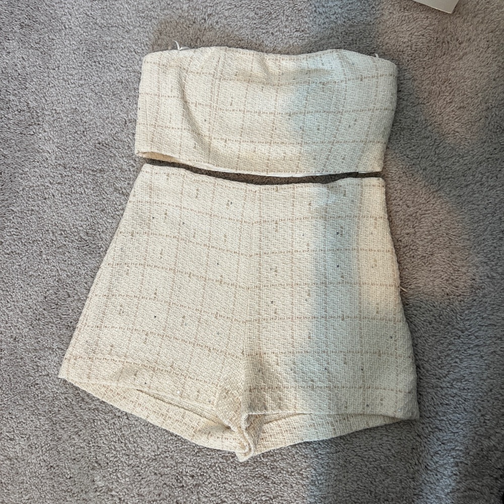Zara set